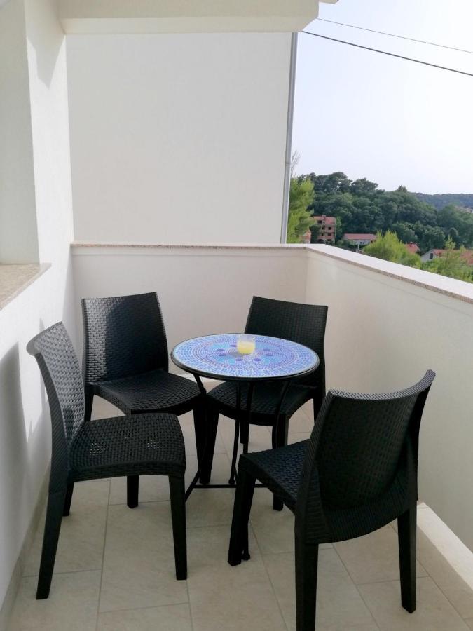 Palit Hills Superior Apartments מראה חיצוני תמונה