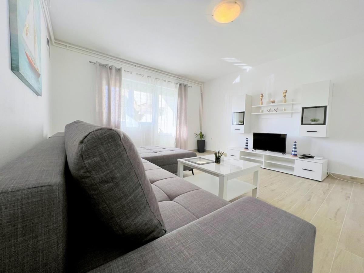 Palit Hills Superior Apartments מראה חיצוני תמונה