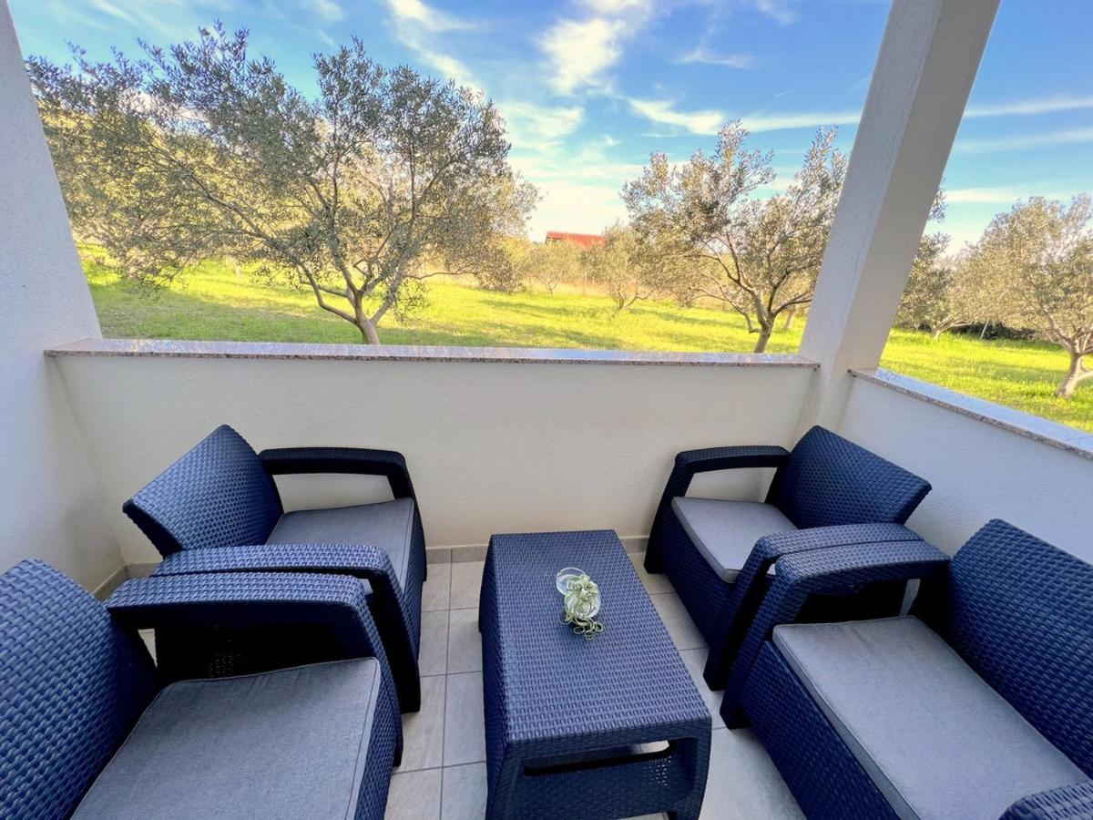 Palit Hills Superior Apartments מראה חיצוני תמונה